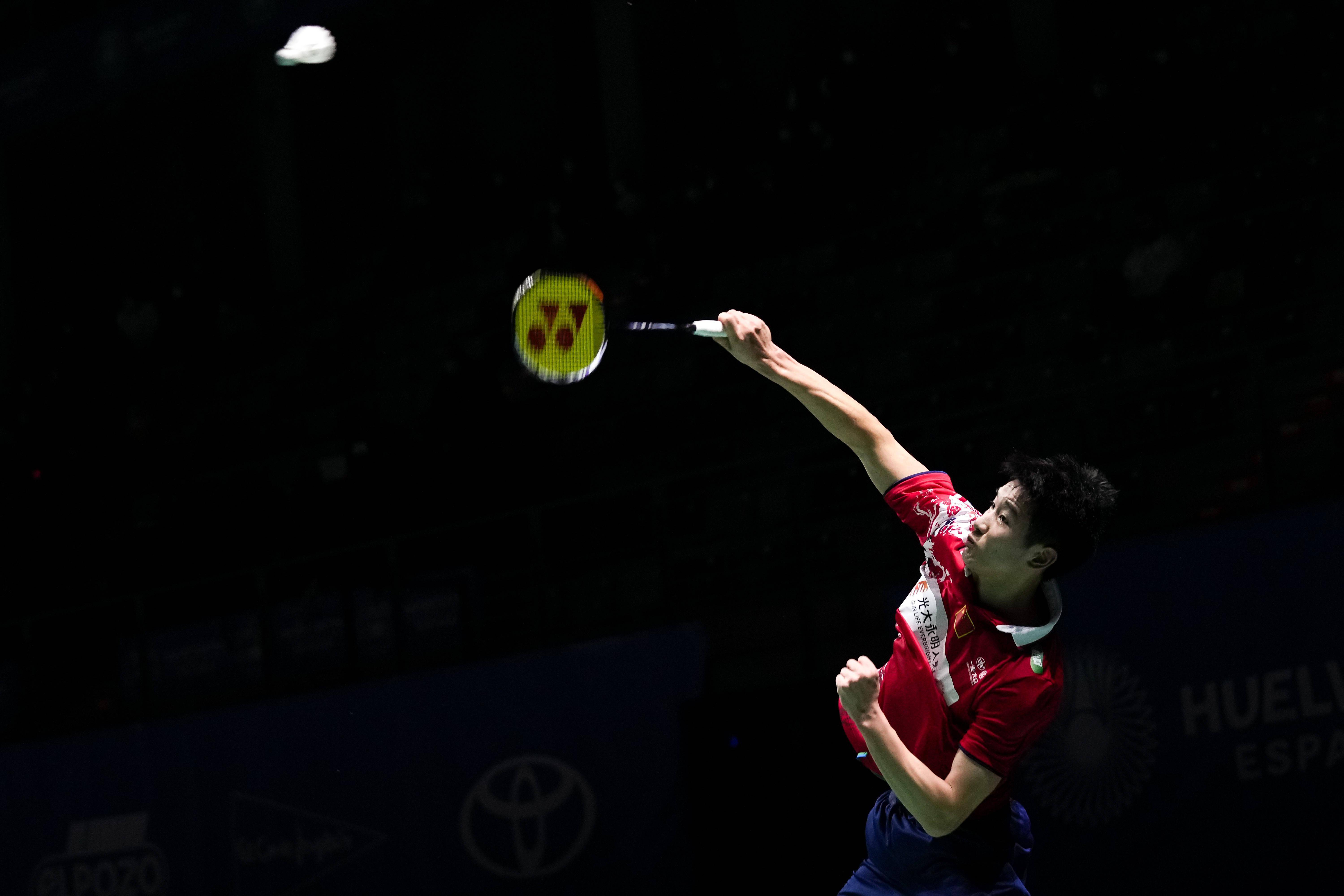 也让他在球 也让他在球