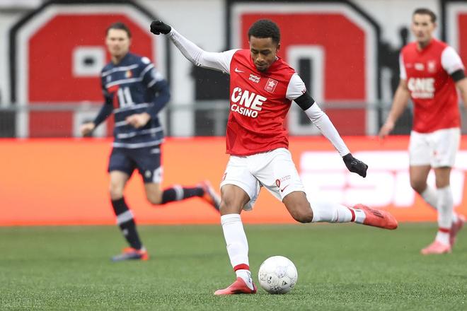 核心陣容穩 核心陣容穩